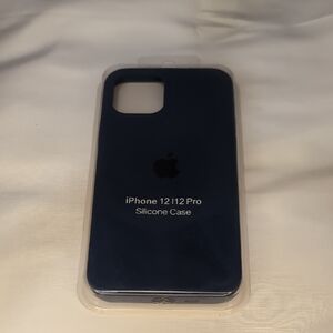 Apple iPhone 12/12 Pro Silicone Case - Deep Blue